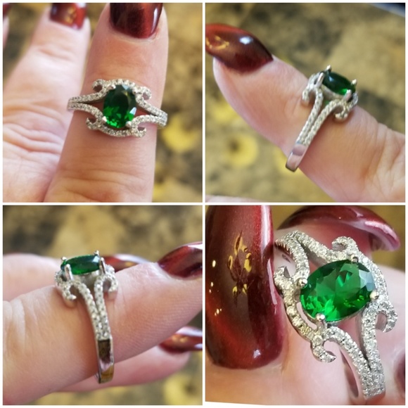 Genuine 2ct Emerald and White Sapphires Ring 8 - Picture 3 of 6